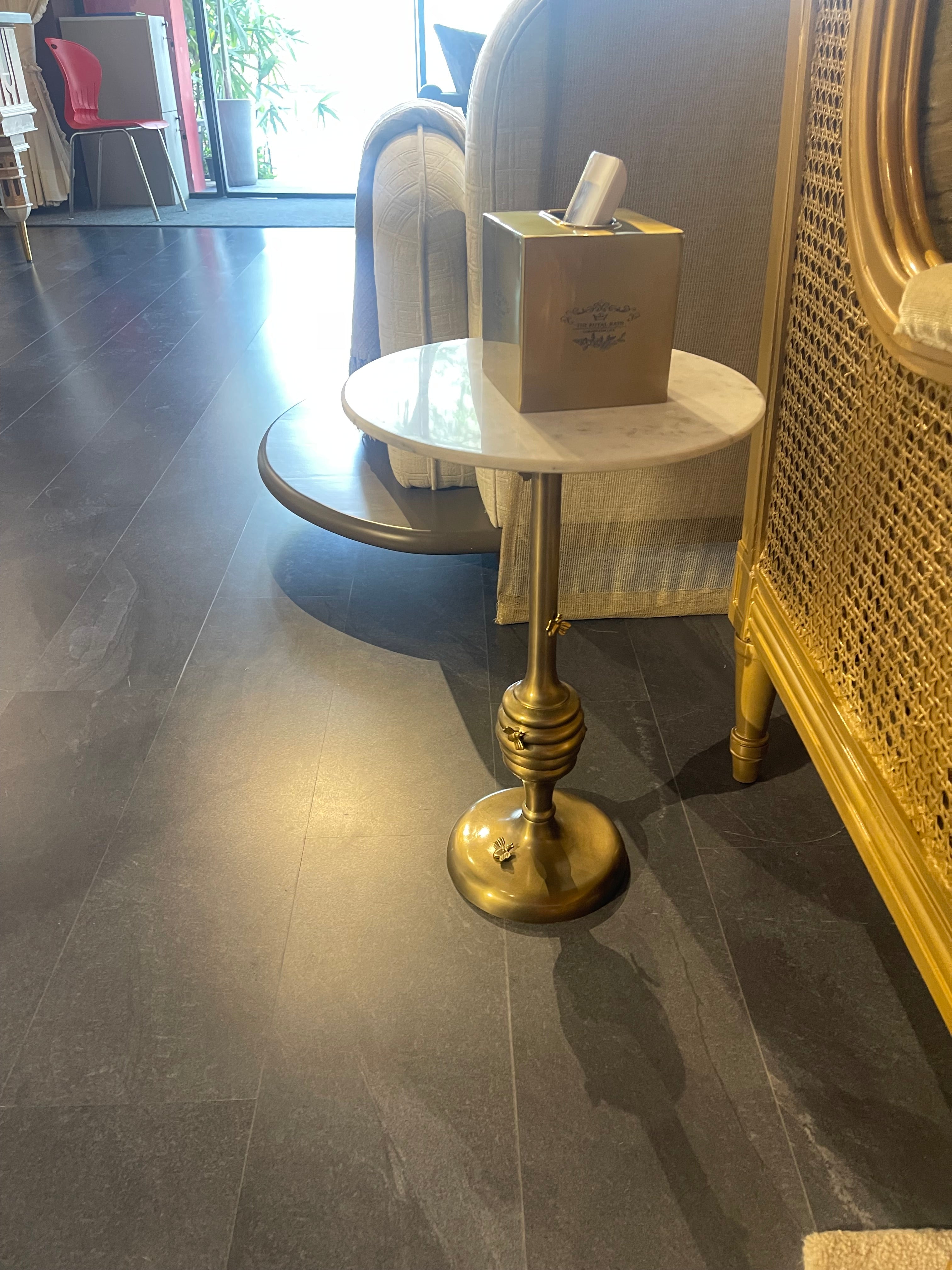 Sonarvan beehive side table